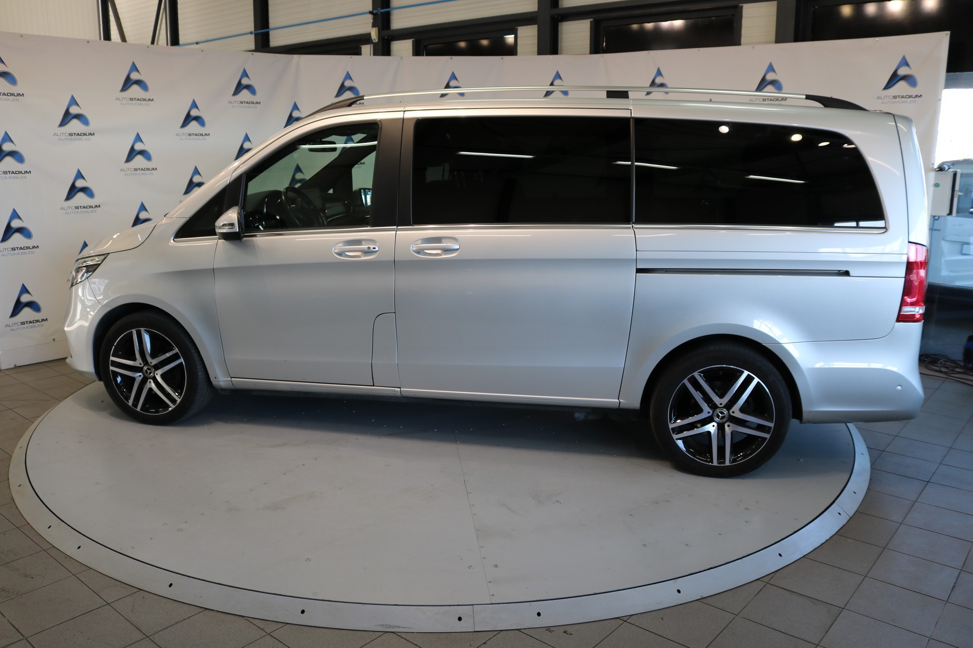 MERCEDES-BENZ V 250 d lang Avantgarde 4Matic G-Tronic-image-15