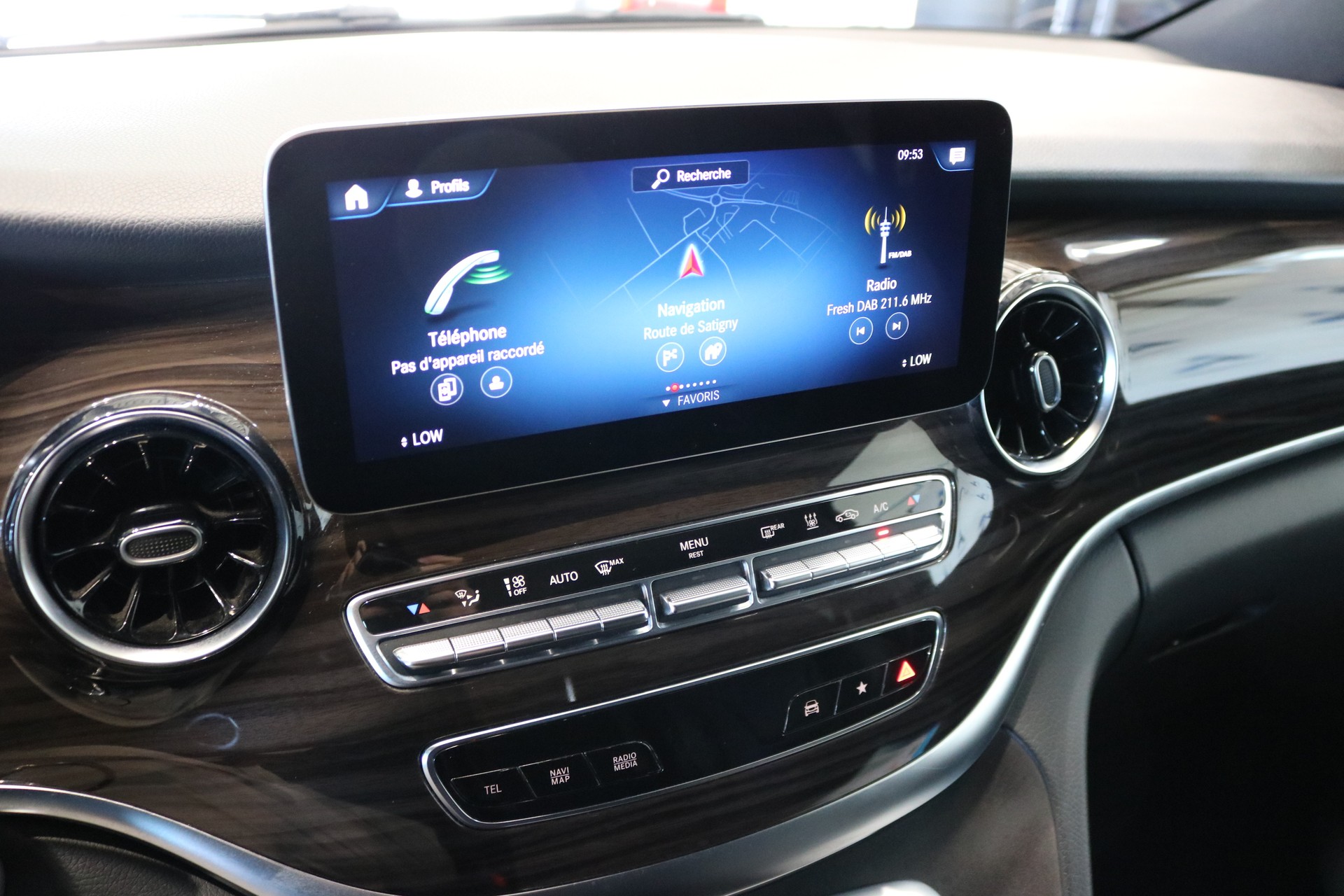 MERCEDES-BENZ V 250 d lang Avantgarde 4Matic G-Tronic-image-46