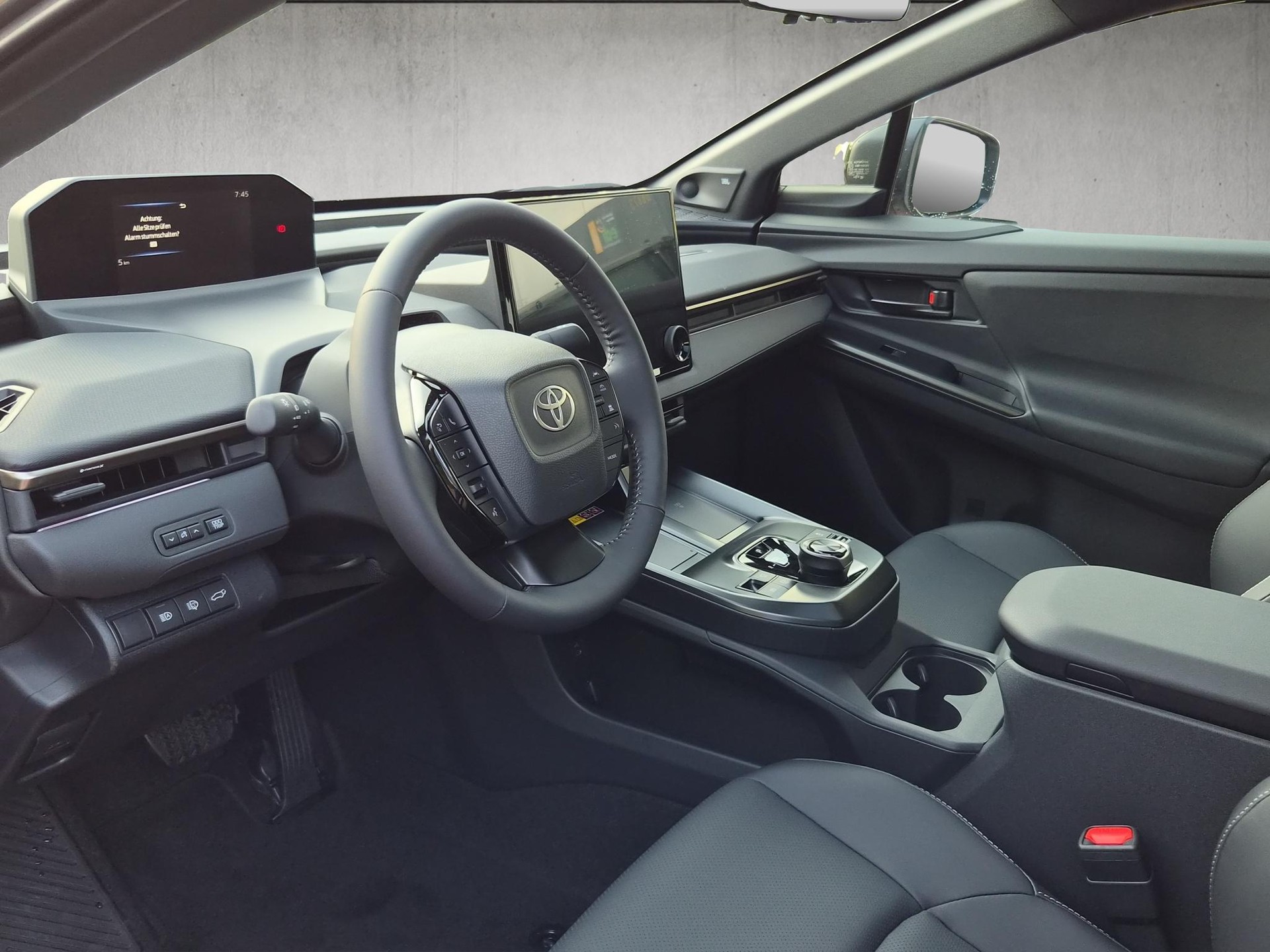 TOYOTA bZ4X Premium AWD-image-8