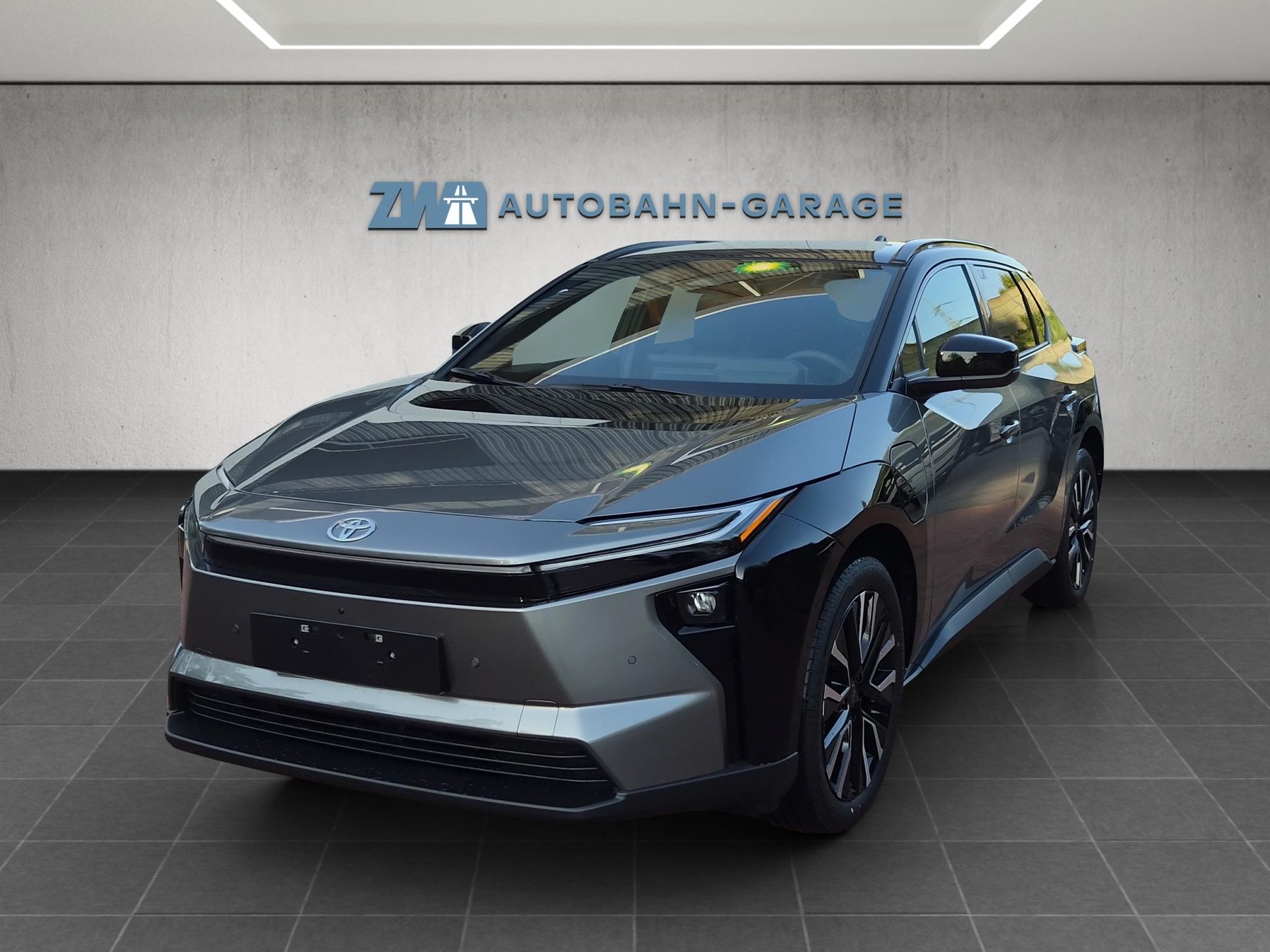 TOYOTA bZ4X Premium AWD-image-0