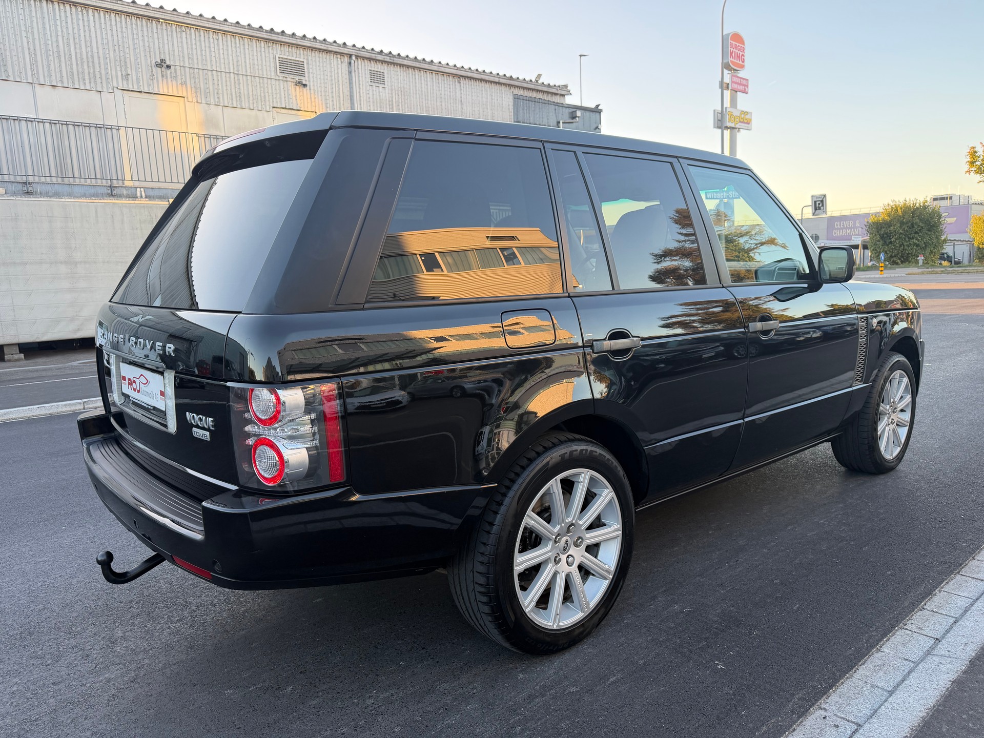 LAND ROVER Range Rover 4.4 TDV8 Vogue Automatic-image-5