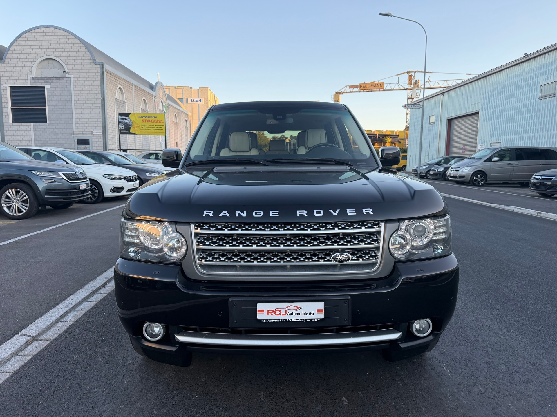 LAND ROVER Range Rover 4.4 TDV8 Vogue Automatic-image-2