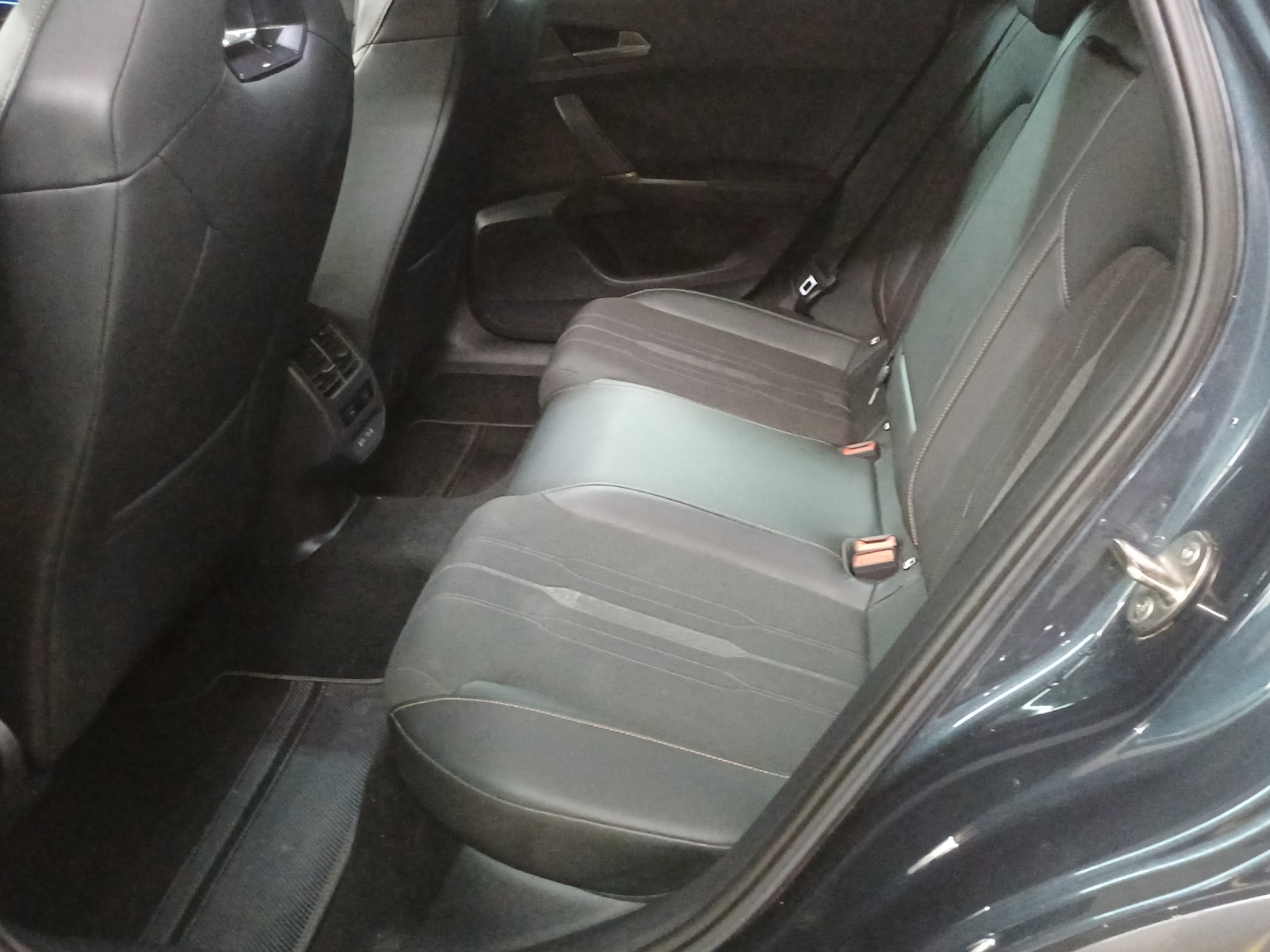 CUPRA Formentor 2.0TSI VZ 4Drive DSG-image-11