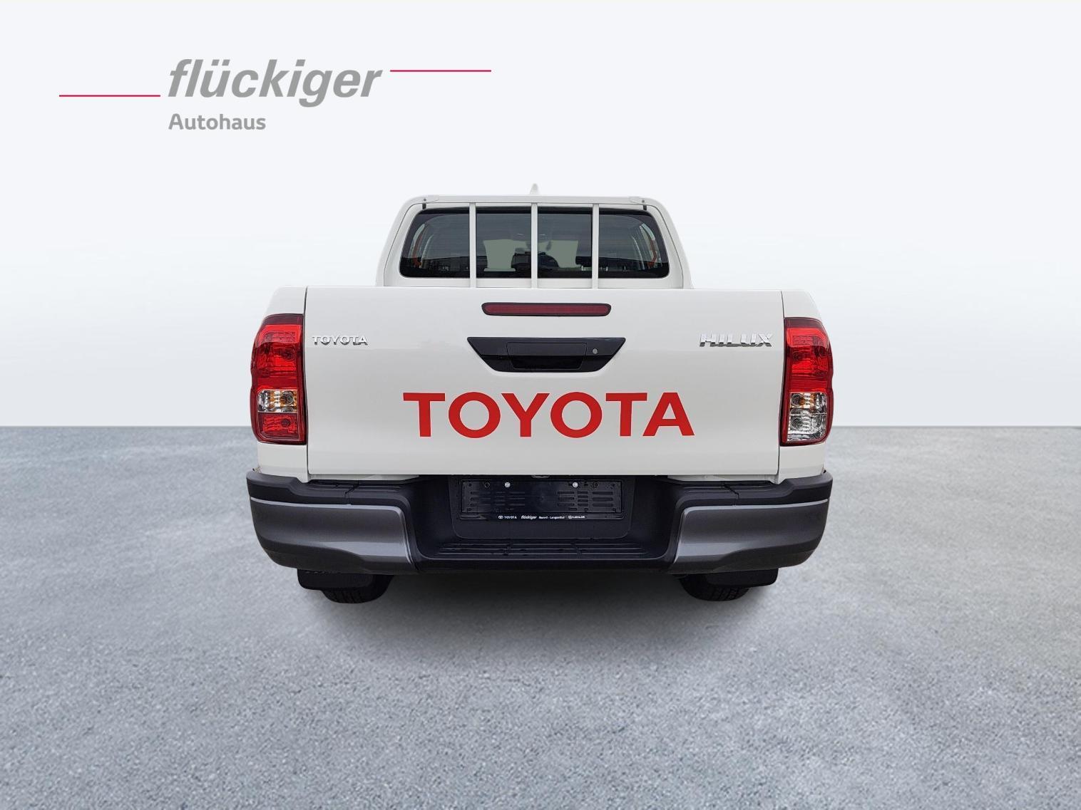 TOYOTA Hilux Double Cab.-Pick-up 2.4 D-4D 150 Comfort-image-3
