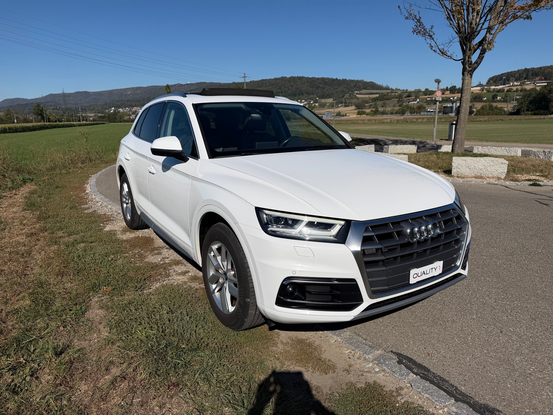AUDI Q5 2.0 TDI sport quattro-image-5