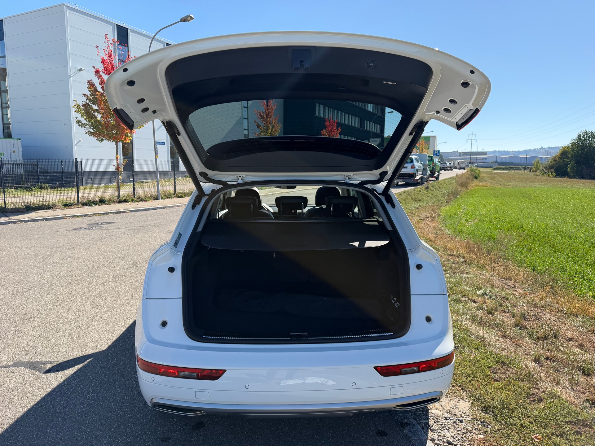 AUDI Q5 2.0 TDI sport quattro-image-15