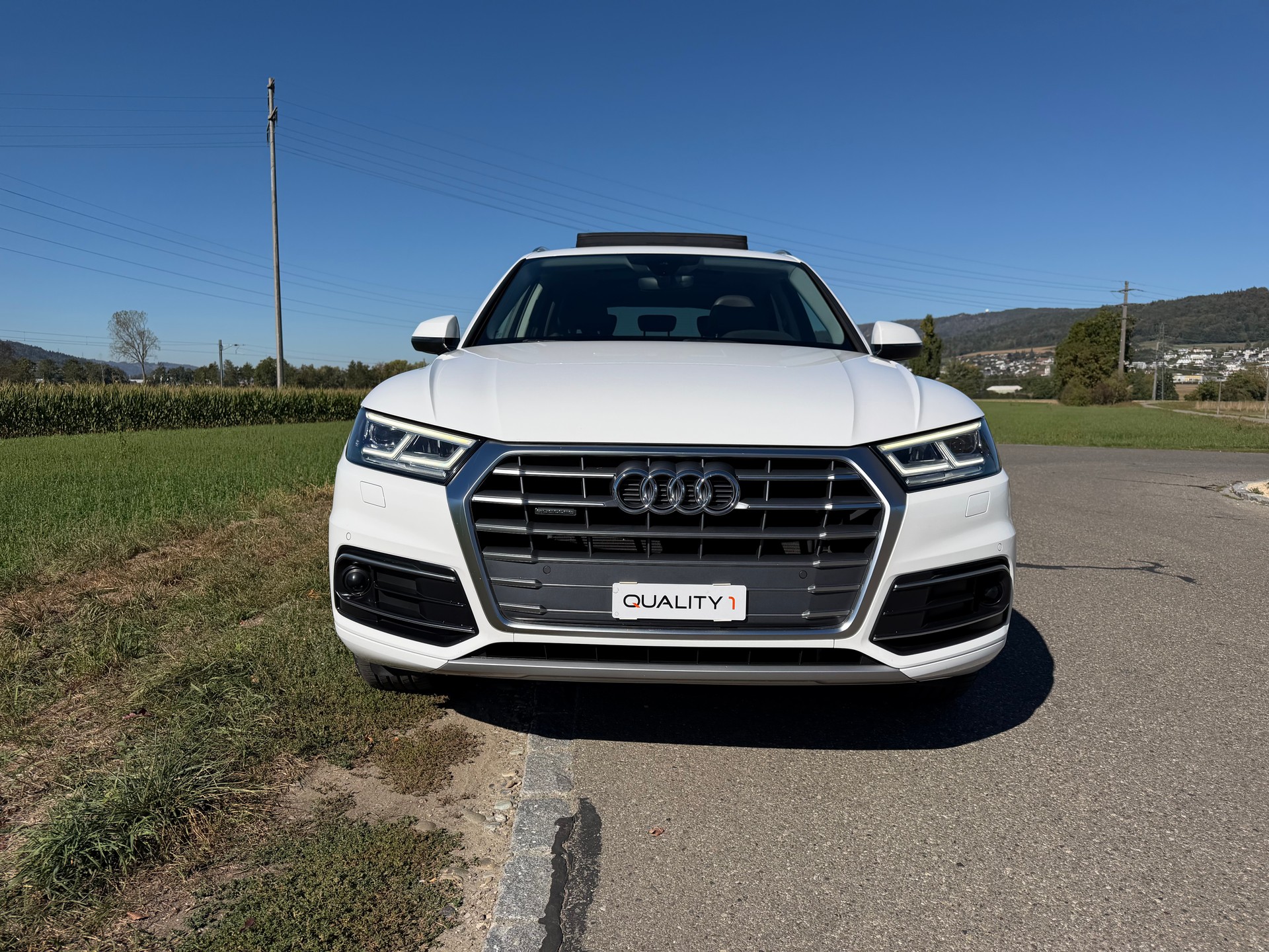 AUDI Q5 2.0 TDI sport quattro-image-2