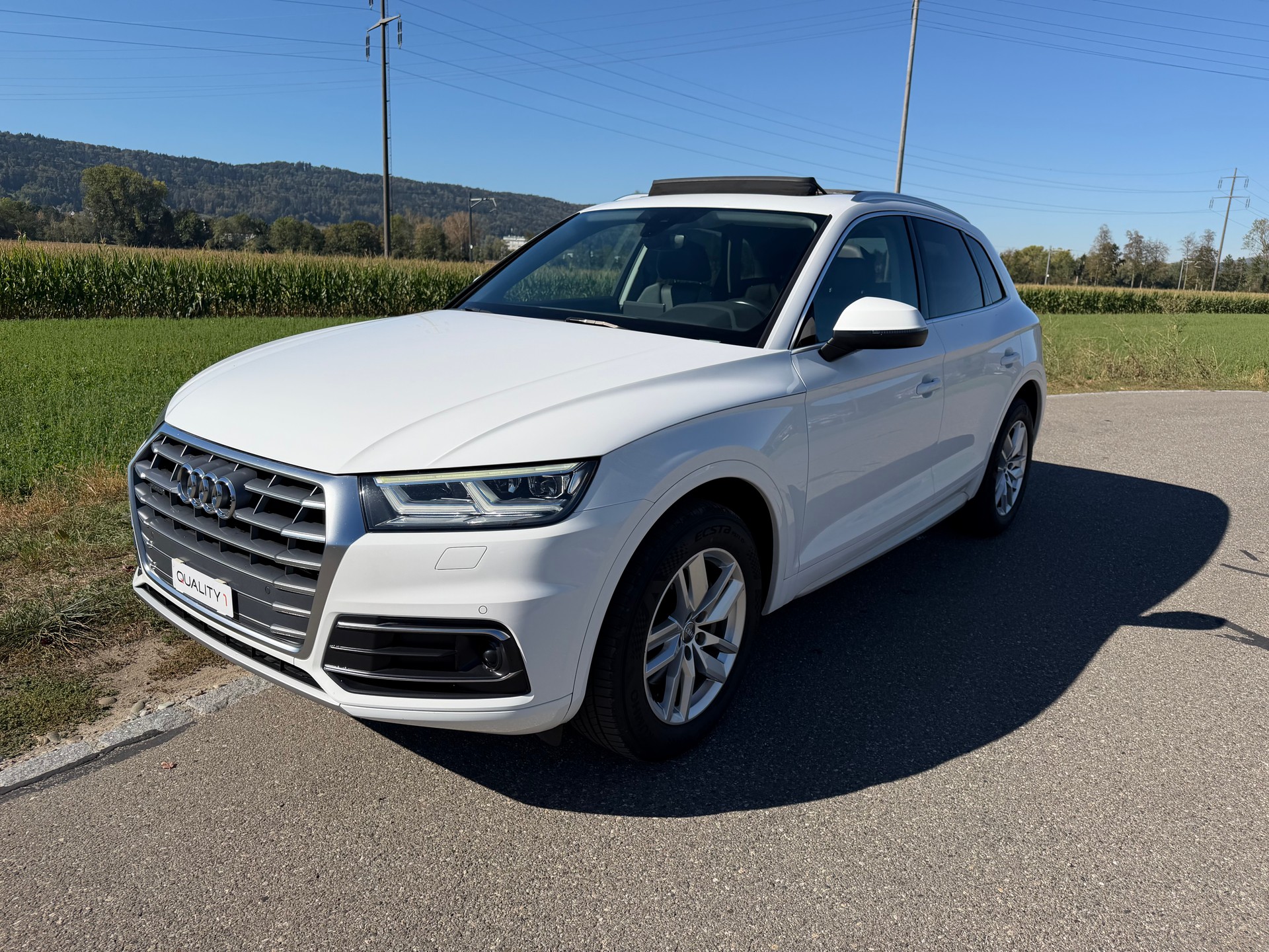 AUDI Q5 2.0 TDI sport quattro-image-3