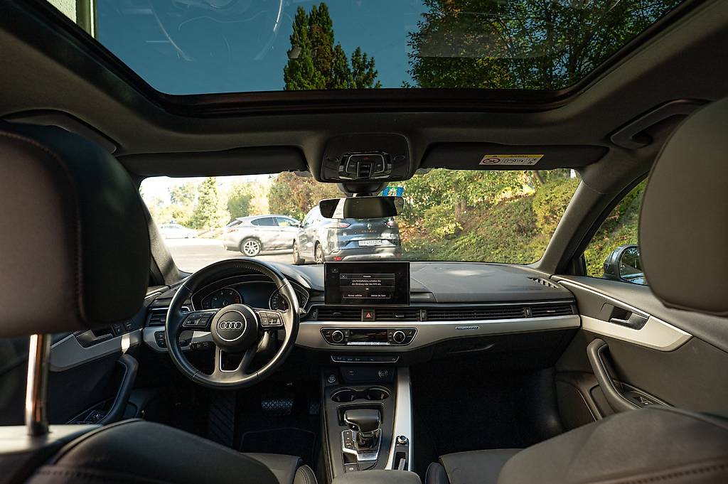 AUDI A4 Avant 45 TDI S line quattro tiptronic-image-1
