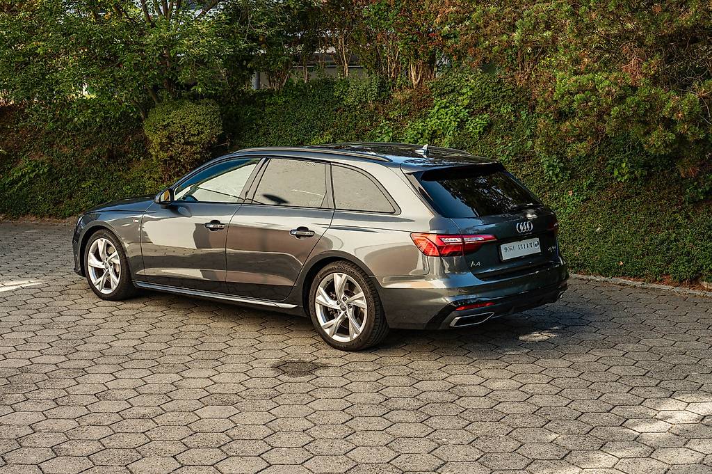 AUDI A4 Avant 45 TDI S line quattro tiptronic-image-3