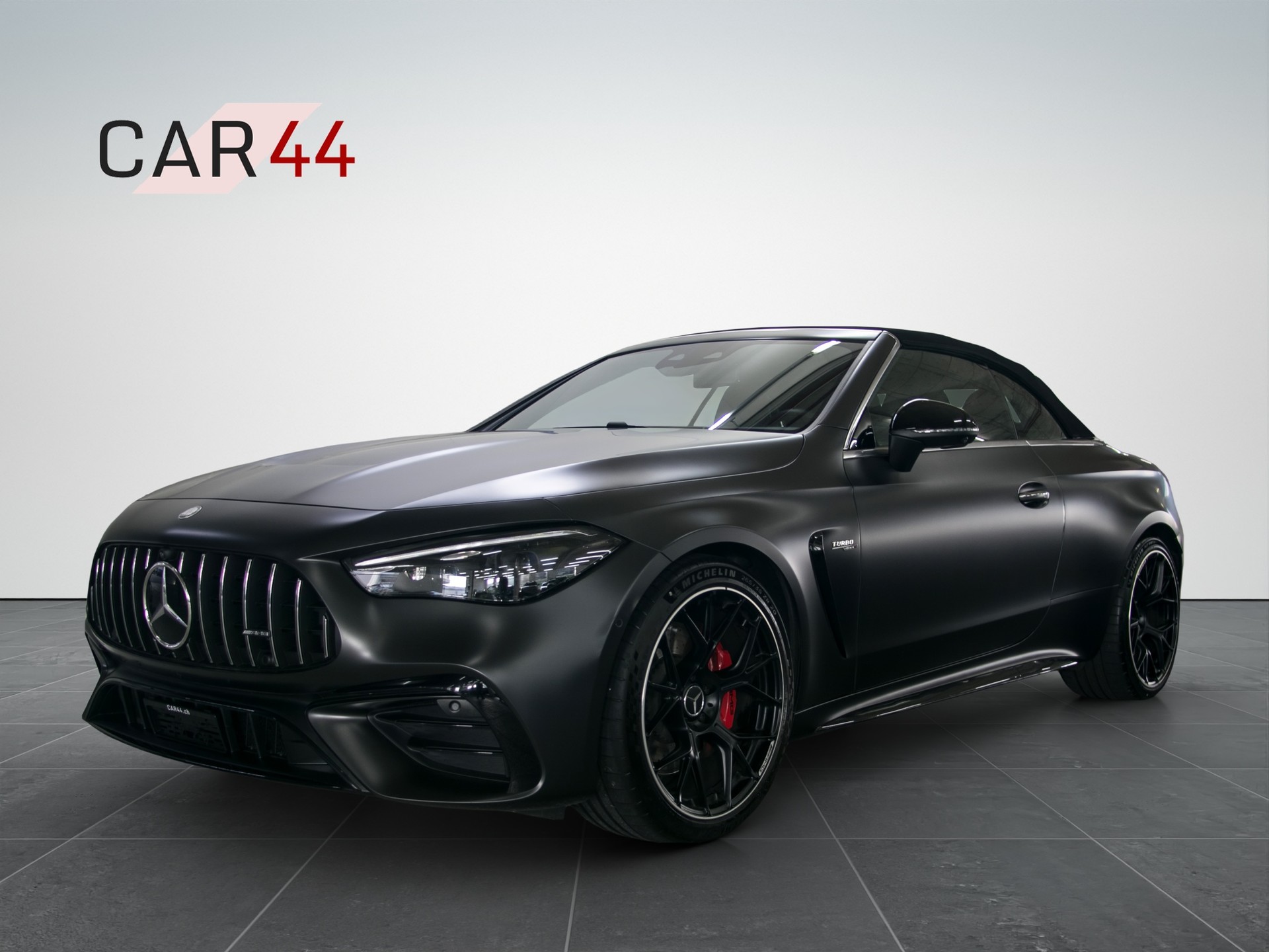 MERCEDES-BENZ CLE AMG 53 Cabrio 4Matic+ 9G-Tronic-image-3