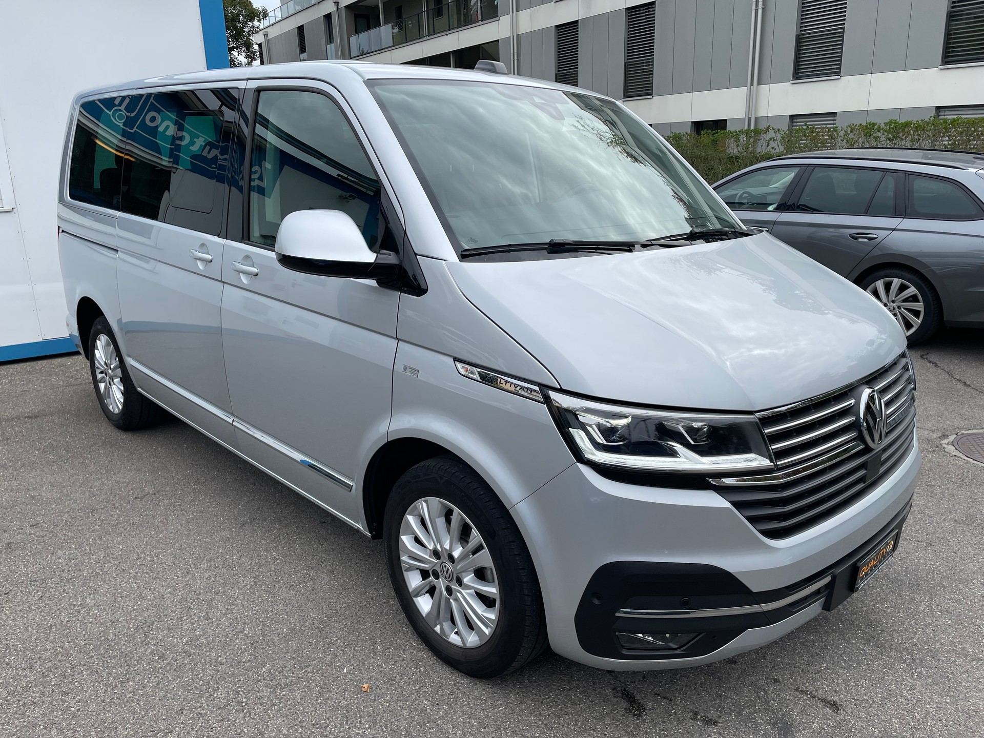 VW T6.1 Multivan 2.0 TDI Highline Liberty DSG-image-4