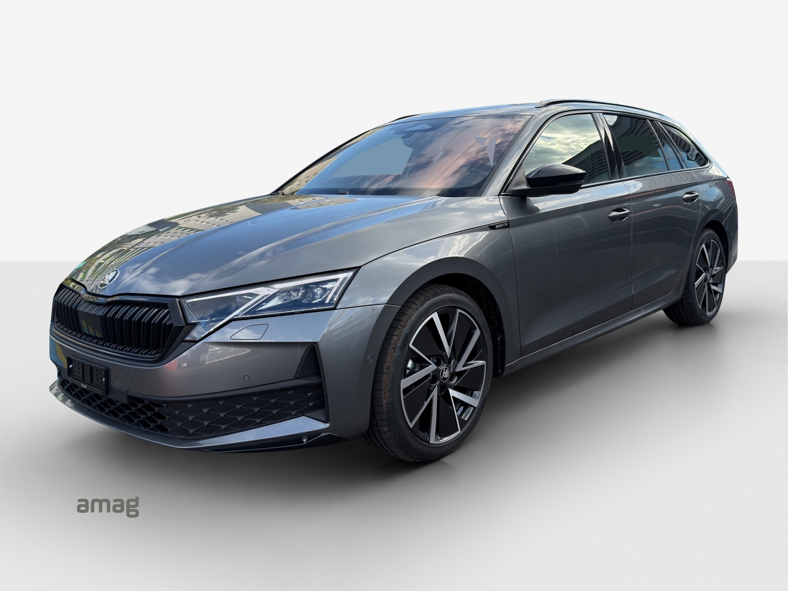 SKODA Octavia Combi 1.5 TSI mHEV DSG Sport Line