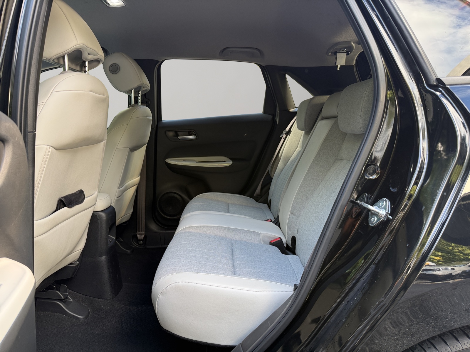 HONDA Jazz 1.5 i-MMD Executive-image-16