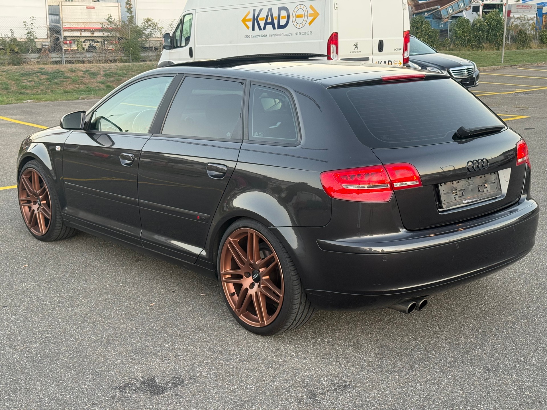AUDI A3 Sportback 1.4 Turbo FSI Attraction-image-2