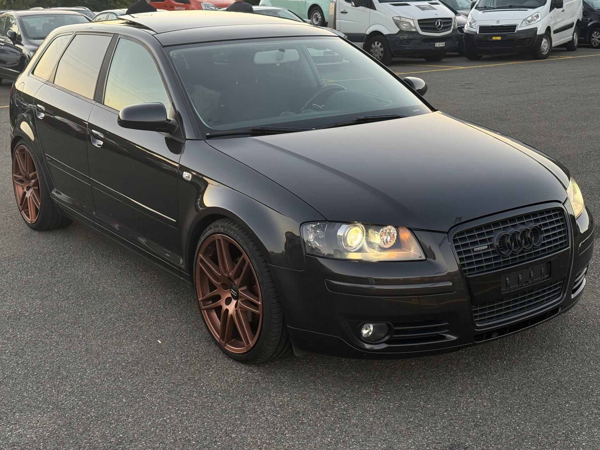 AUDI A3 Sportback 1.4 Turbo FSI Attraction-image-1