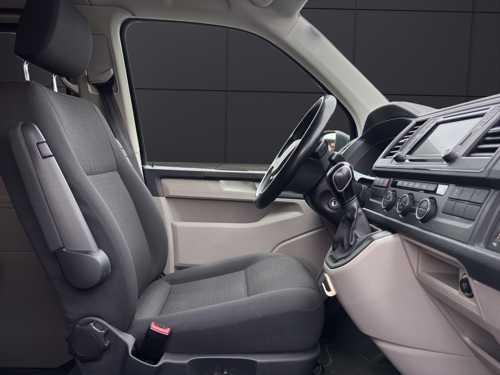 VW T6-image-10