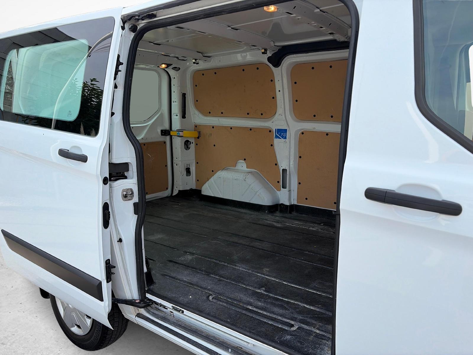 FORD Transit C Van 300 L1 2.0 TDCi 130 Trend-image-18