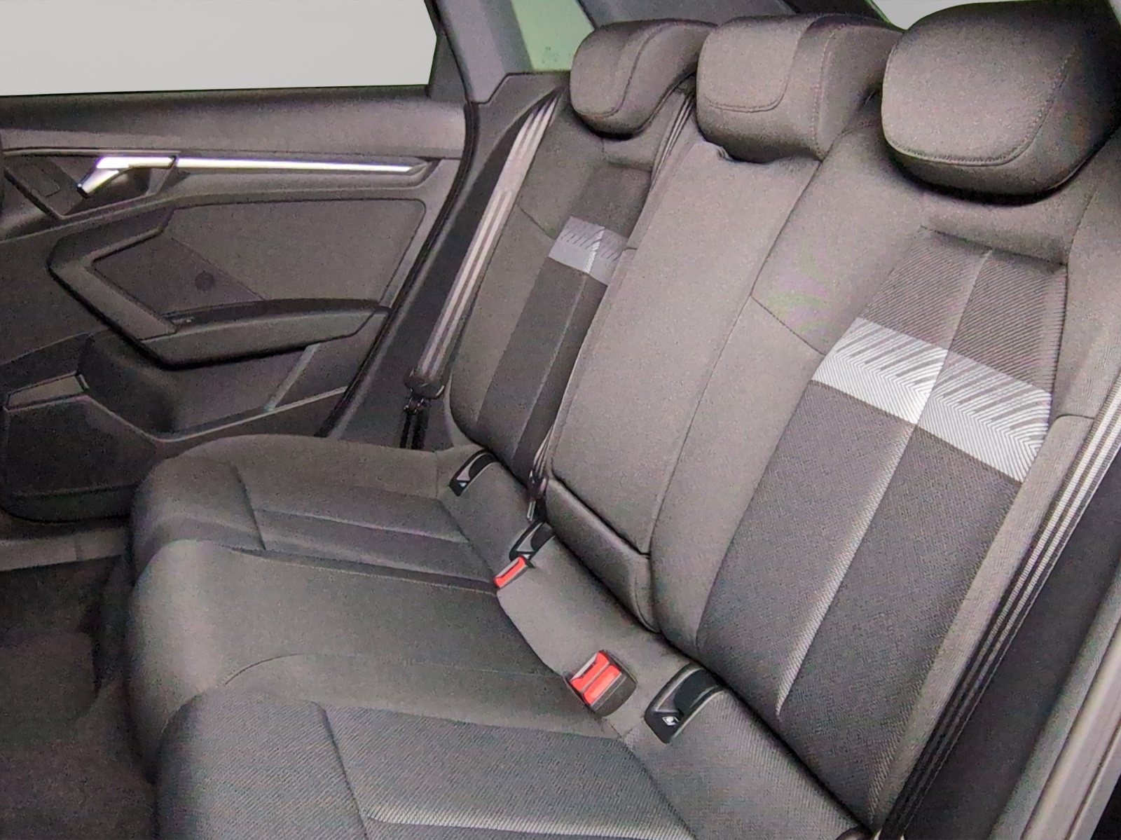 AUDI A3 Sportback TFSI 85 kW Ambition S-tronic-image-8