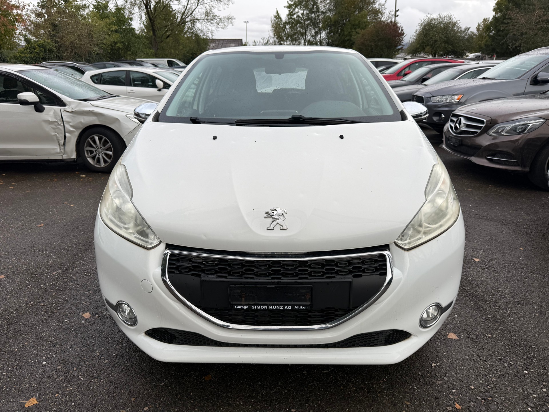 PEUGEOT 208 1.2 VTI Active-image-2
