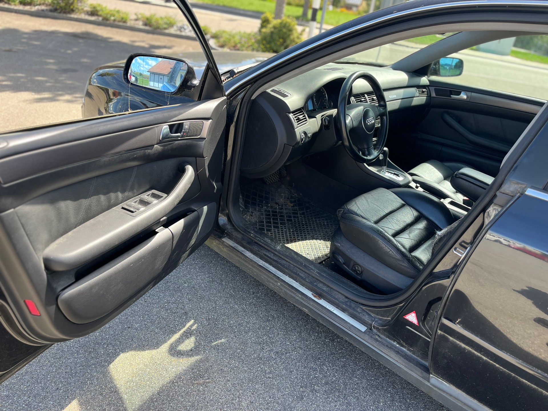 AUDI Kombi 3,0i Benzin Automat 4x4 KM:212000 Euro B04-image-13