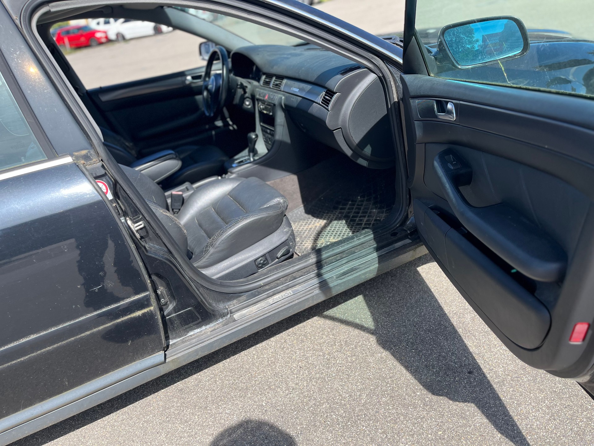AUDI Kombi 3,0i Benzin Automat 4x4 KM:212000 Euro B04-image-10