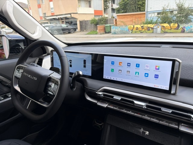 MAXUS eTerron 9 102kWh Luxury-image-10