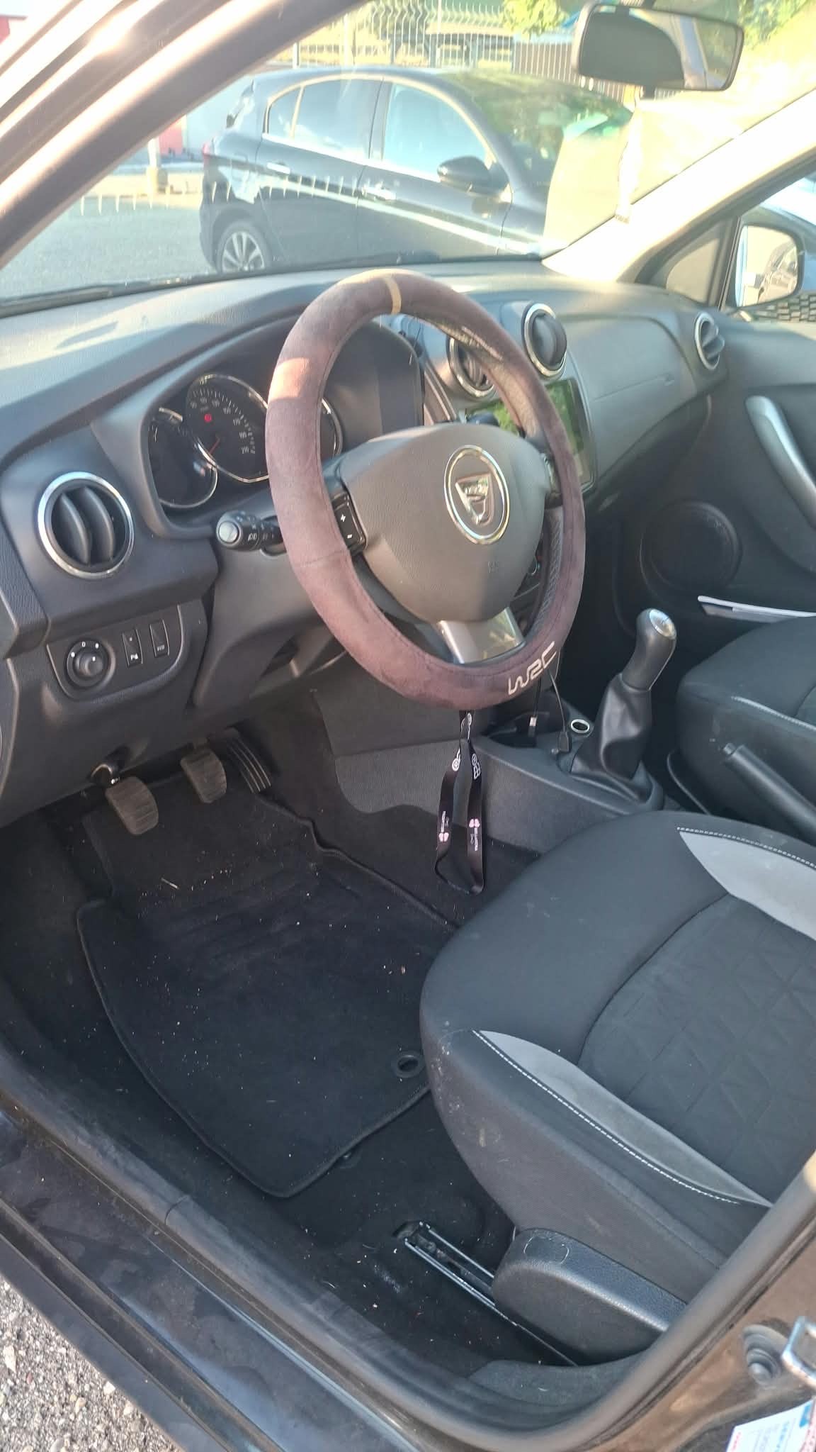 DACIA Sandero Tce 90 Stepway Lauréate-image-3