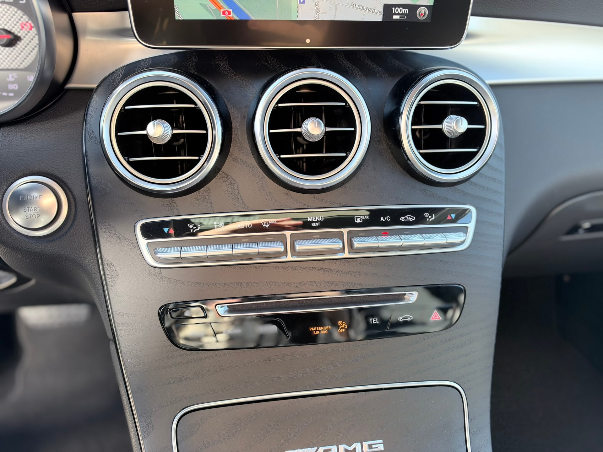 MERCEDES-BENZ GLC 63 S AMG 4Matic+ 9G-Tronic-image-25