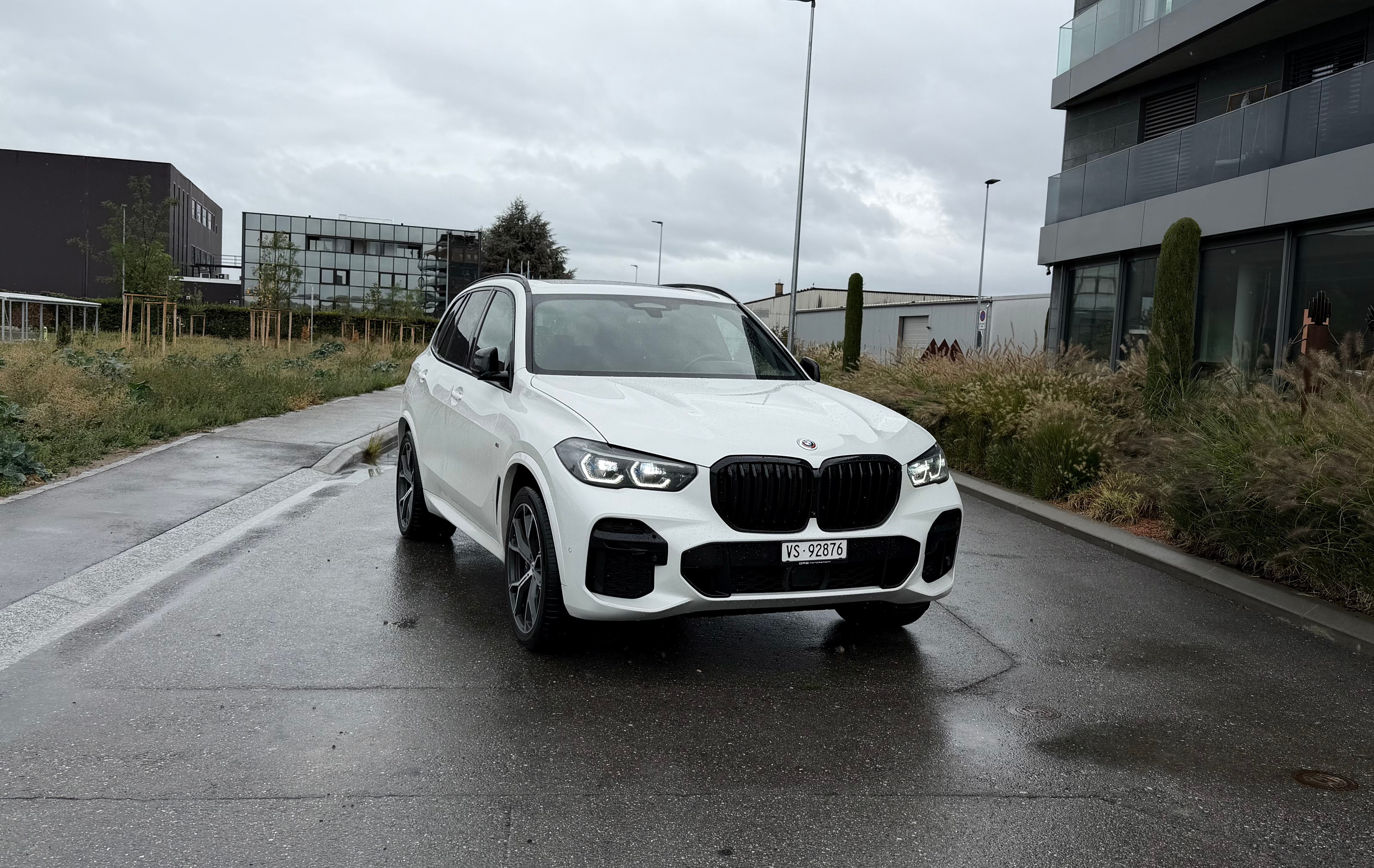 Car photo