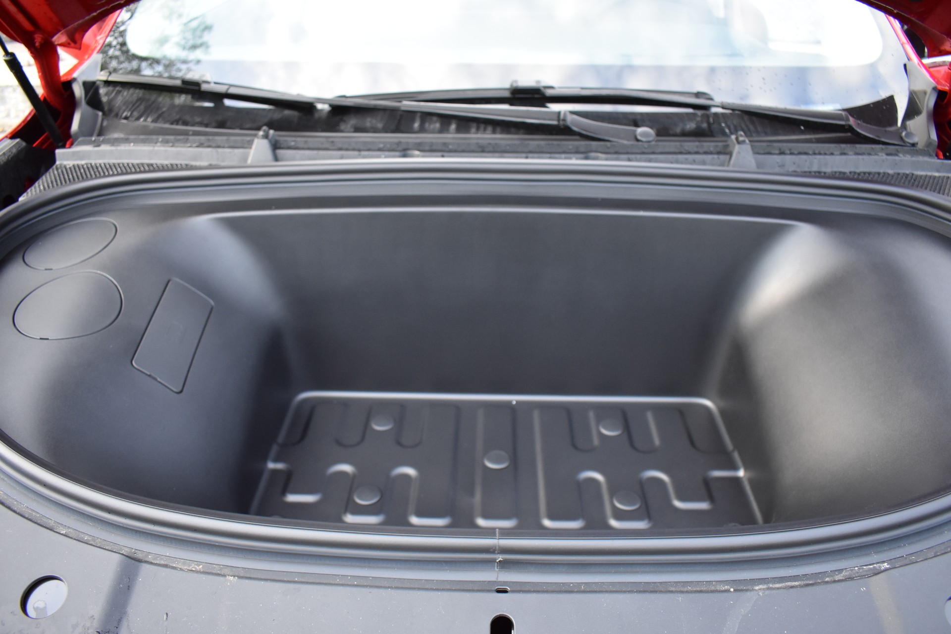 MG S6 EV 77kWh Luxury AWD-image-14