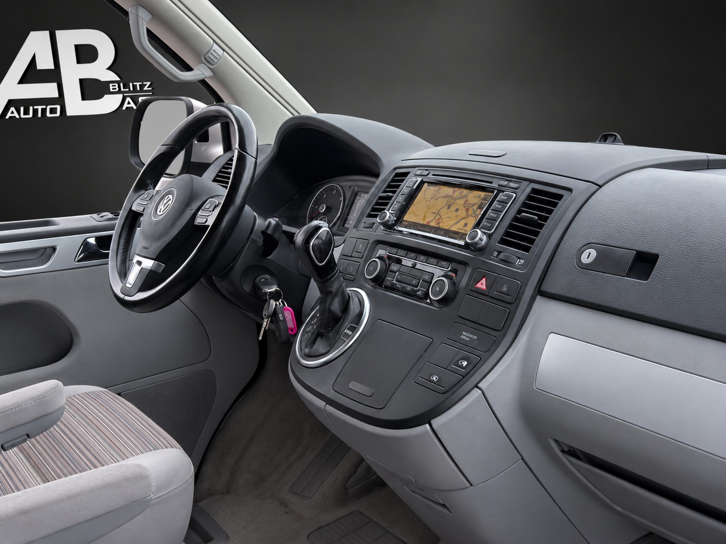 VW T5 California 2.0 Bi-TDI Comfortline DSG mit 180 PS * 5-Plätzer * Standheizung *-image-10