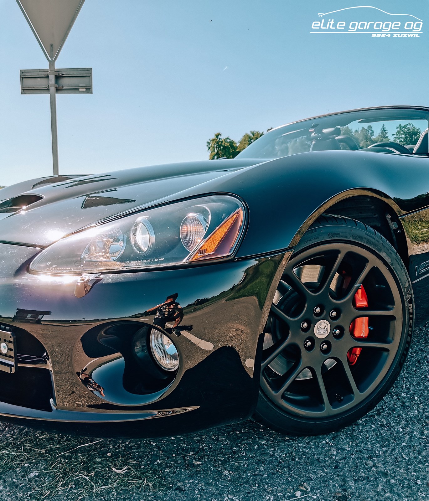 DODGE Viper SRT-10-image-0