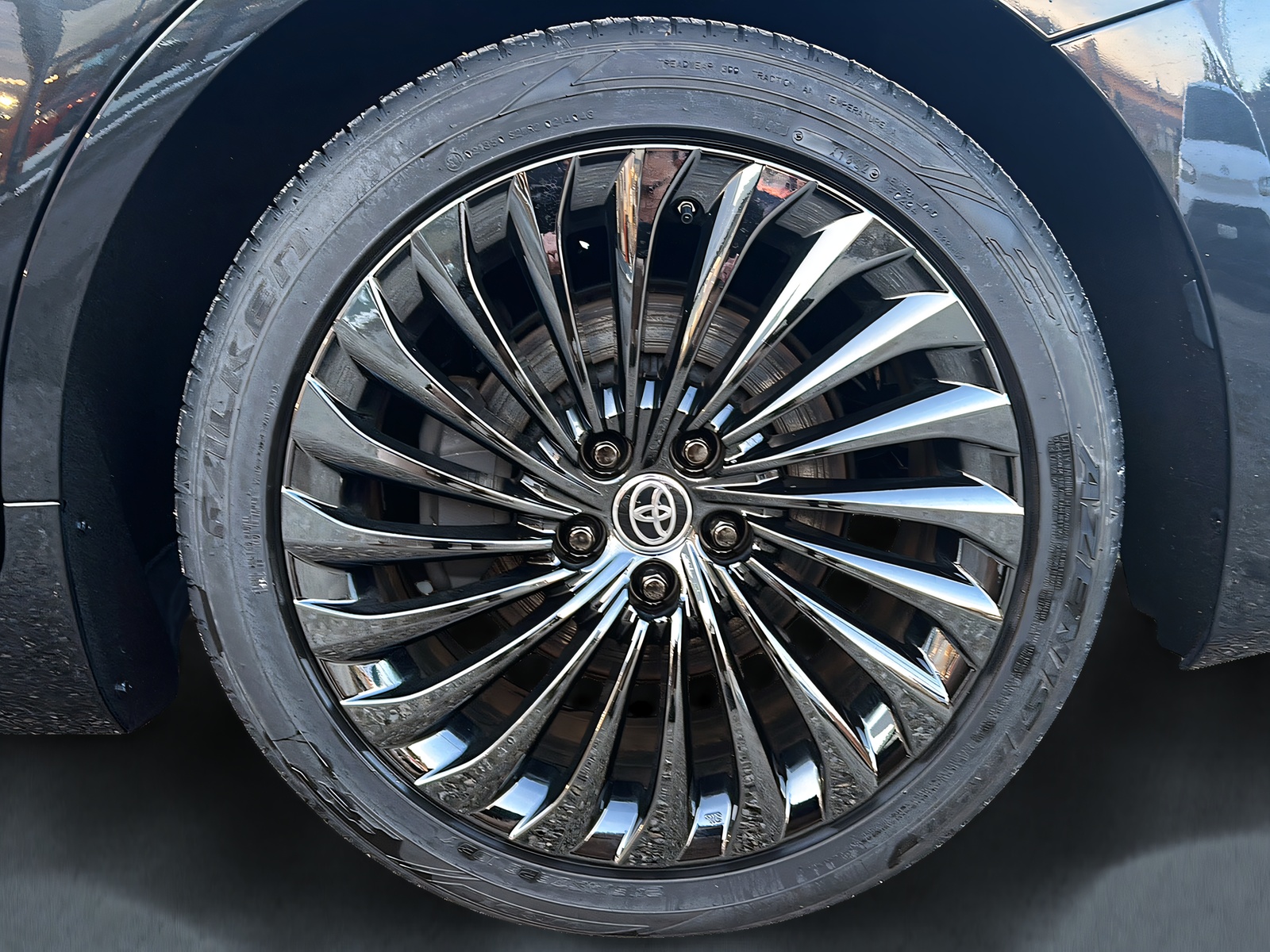 TOYOTA Mirai Fuel cell Platinum-image-6
