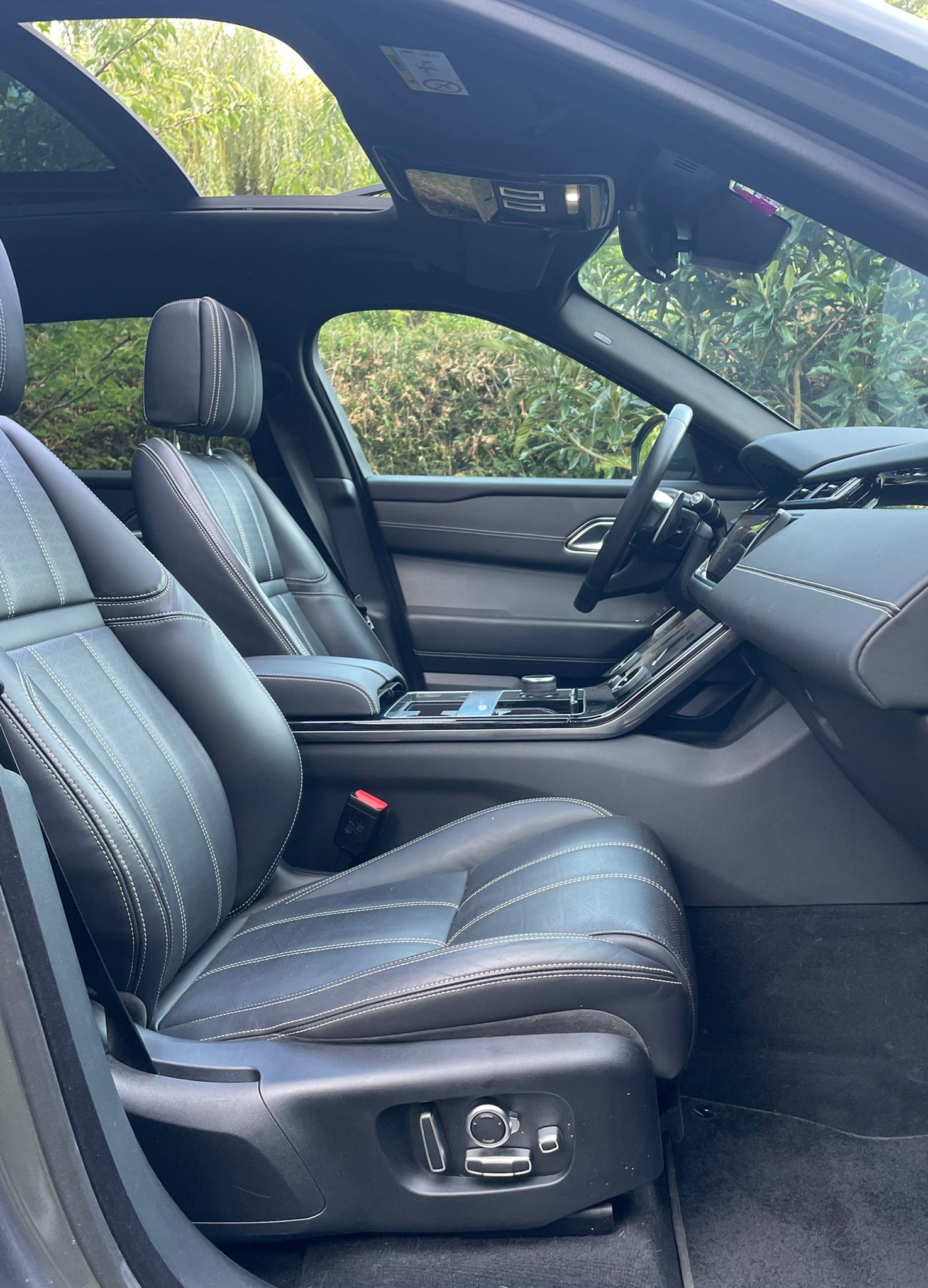 LAND ROVER Range Rover Velar R-Dynamic P 380 HSE Automatic-image-15