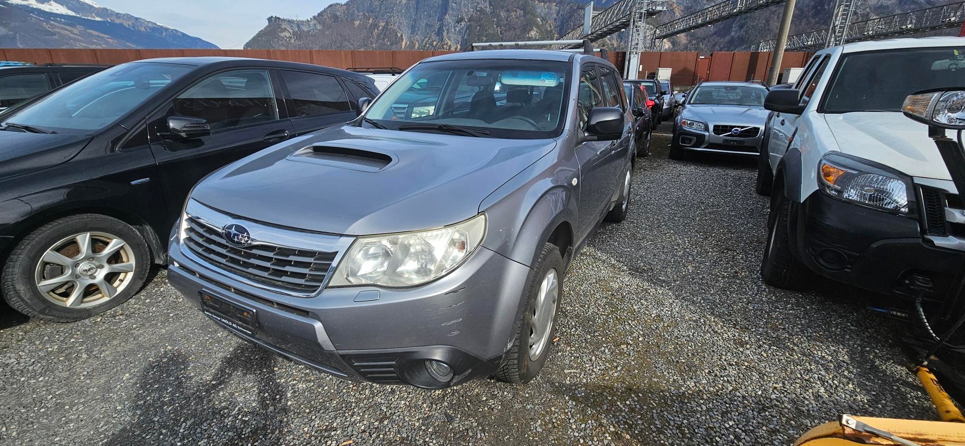 SUBARU Forester 2.0D X Swiss-image-1