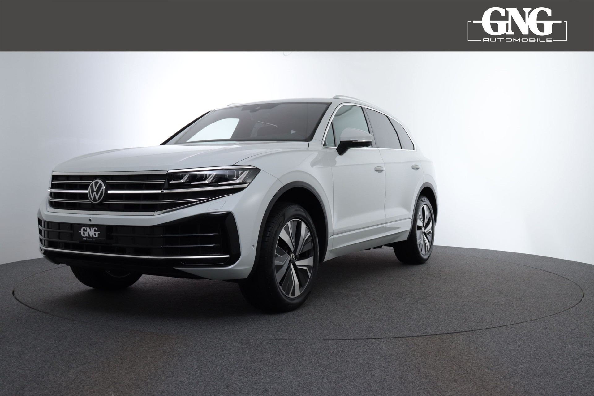 VW Touareg 3.0 TDI Elegance Tiptronic-image-0