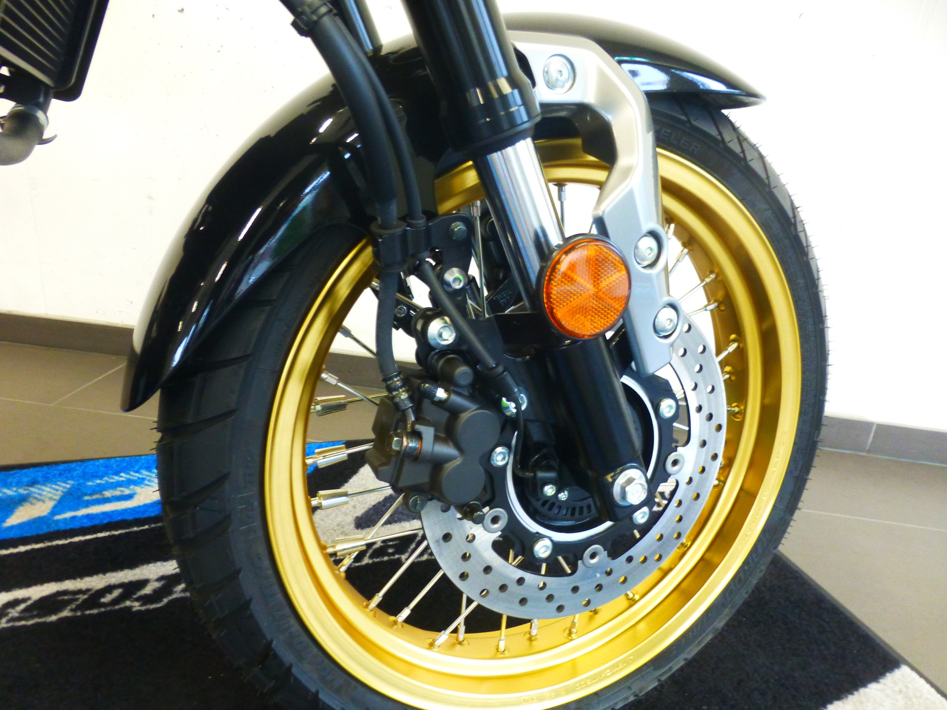 YAMAHA XSR 125 Legacy-image-14