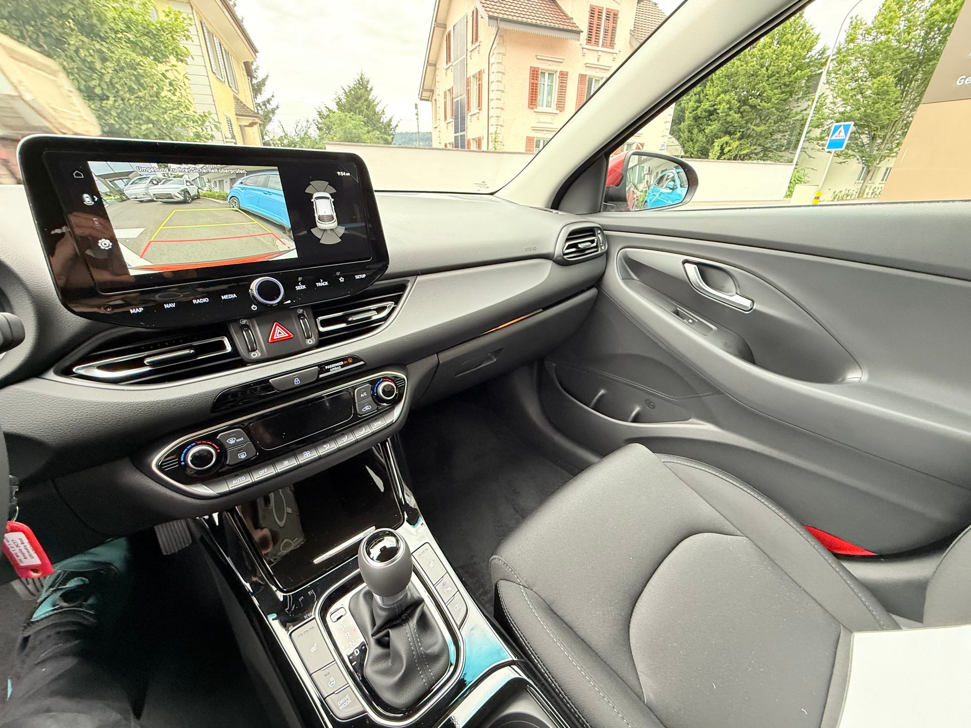 HYUNDAI i30 Wagon 1.0 T-GDi Amplia 48V MH DCT-image-13