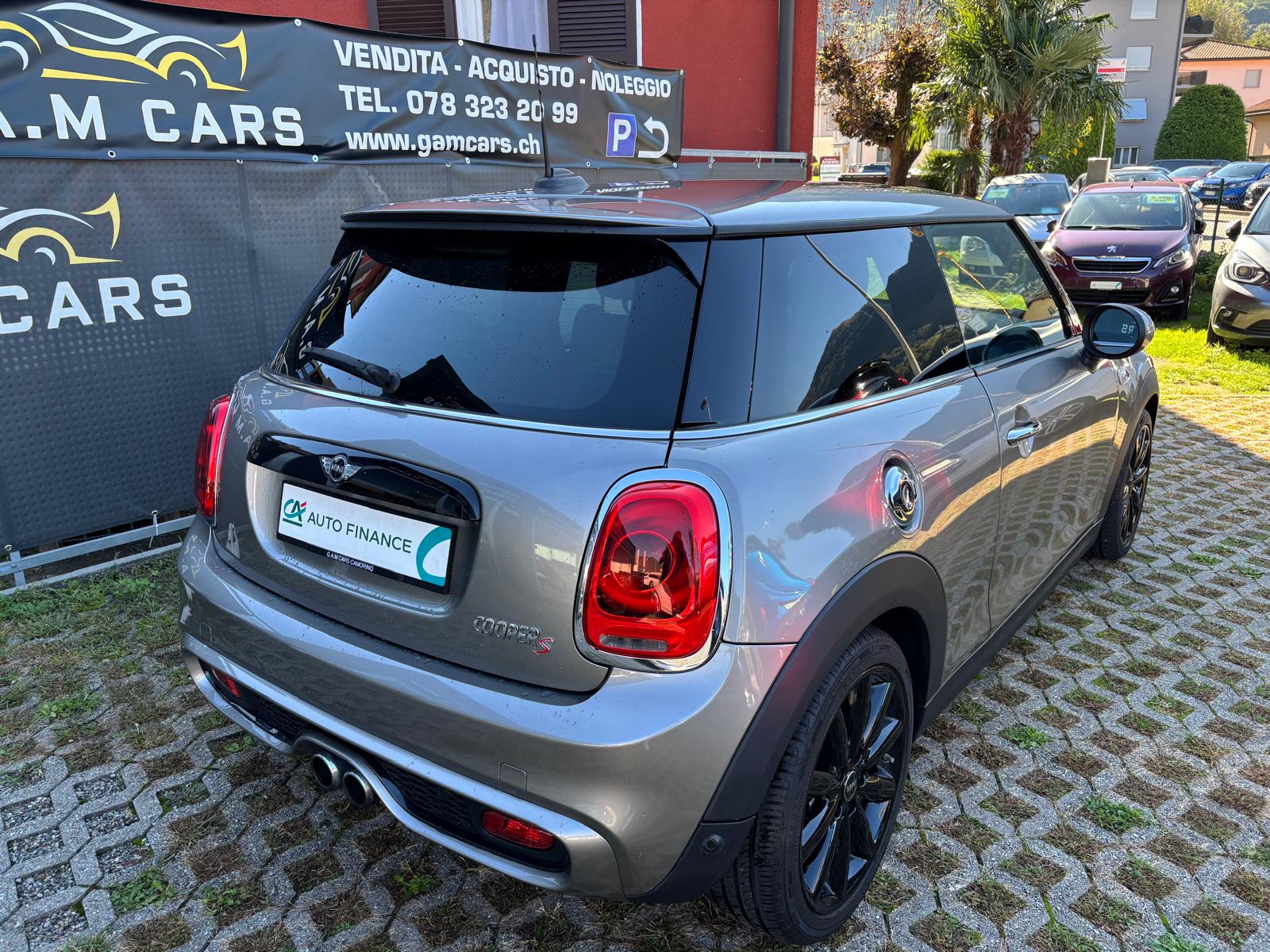 MINI Cooper S Steptronic-image-2