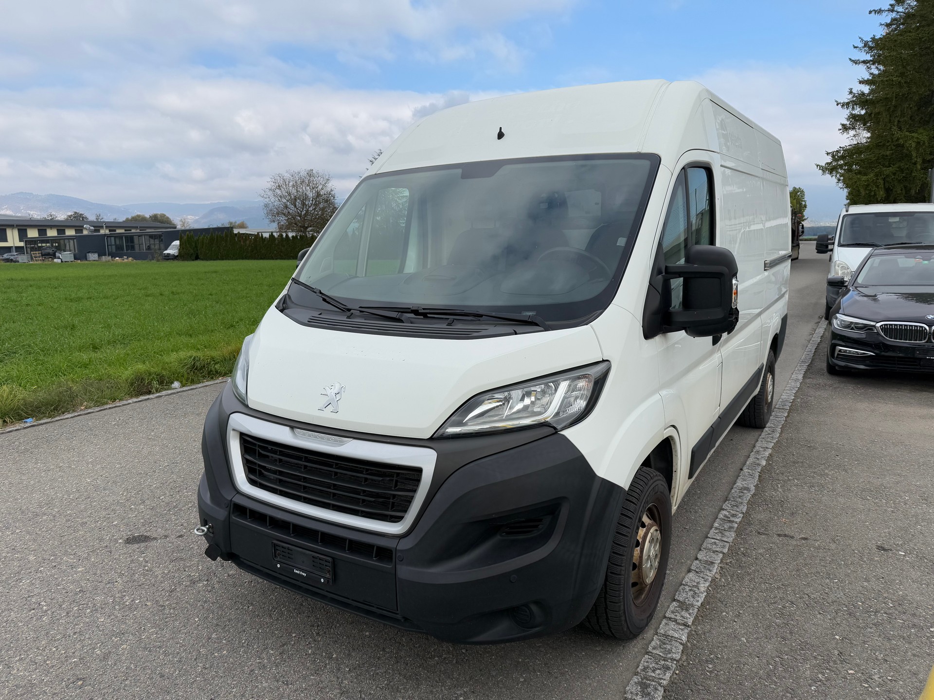 PEUGEOT Boxer 2.2 HDI 335 Pro L2H2