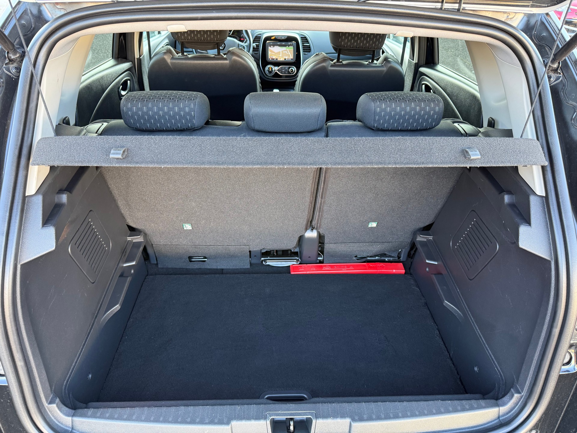 RENAULT Captur 1.5 dCi Business Line-image-12