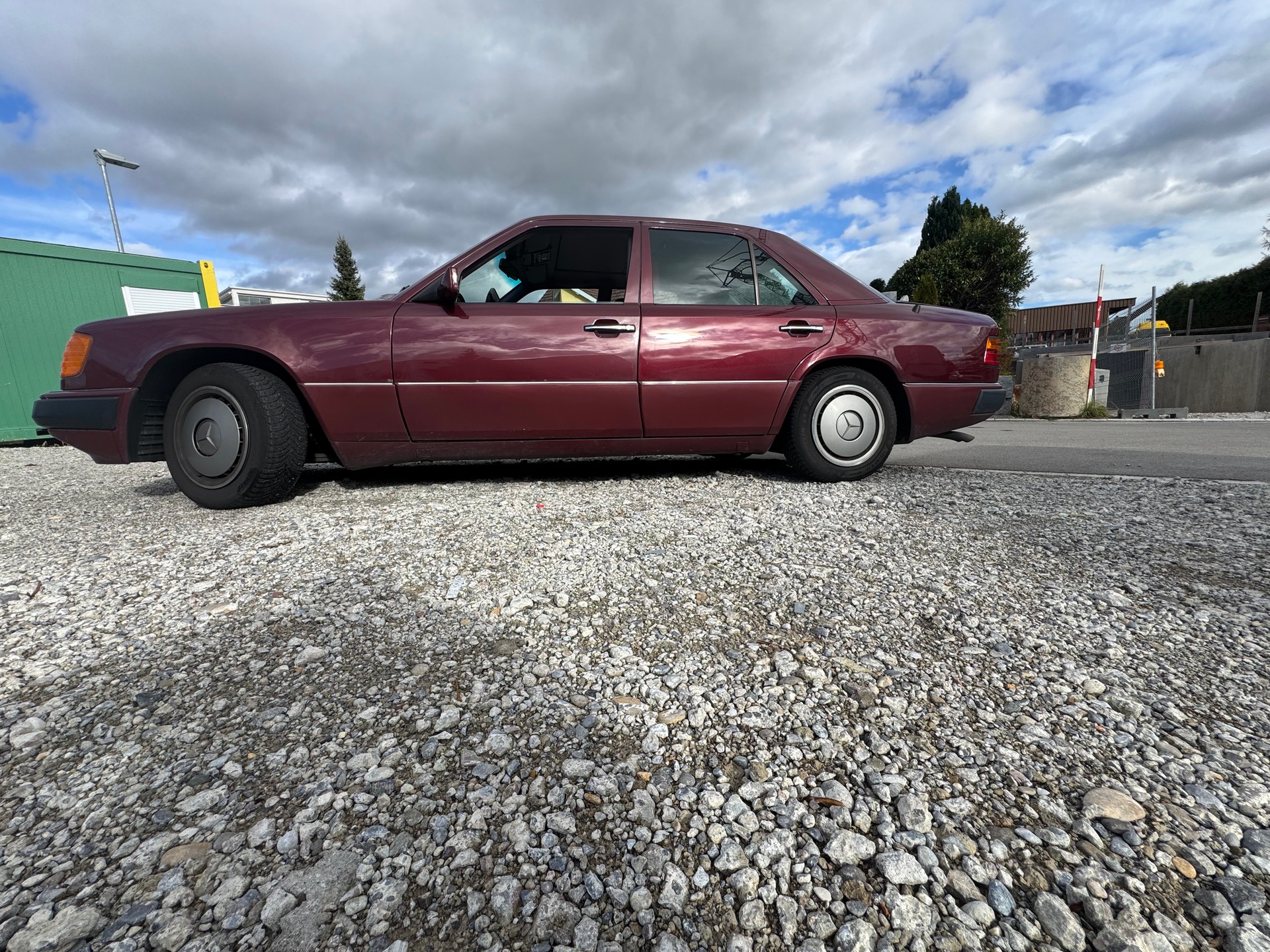 MERCEDES-BENZ 300 D Automatic-image-2