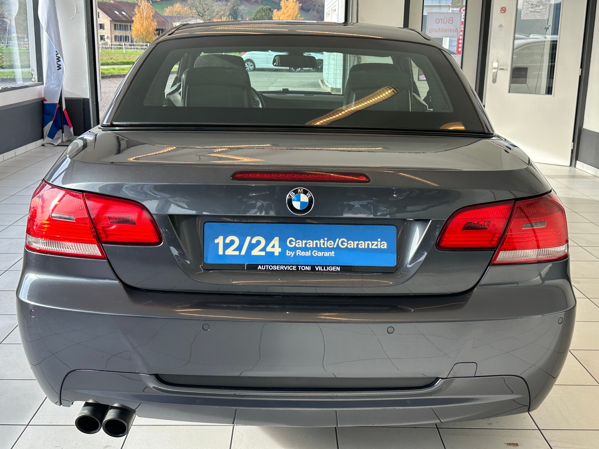 BMW 325i Cabriolet Steptronic-image-4