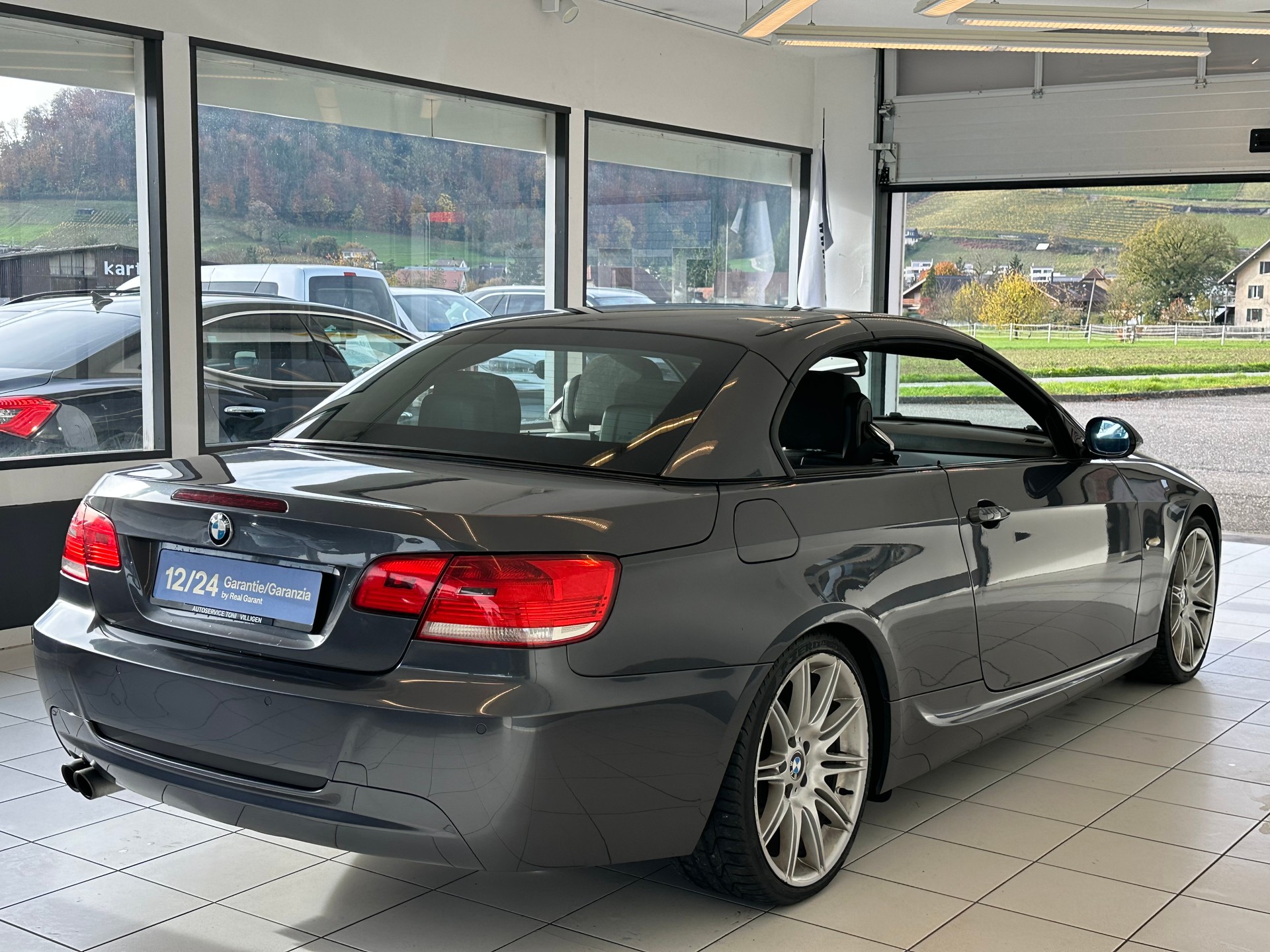 BMW 325i Cabriolet Steptronic-image-3