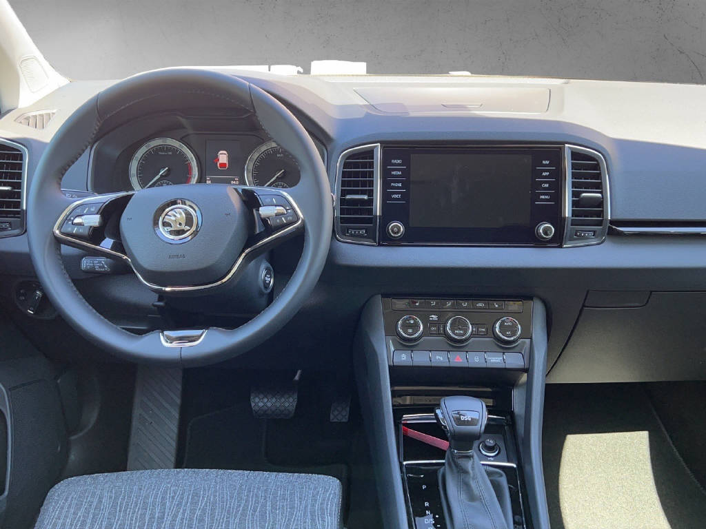 SKODA Karoq 1.5 TSI Style DSG-image-9