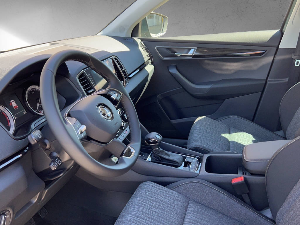 SKODA Karoq 1.5 TSI Style DSG-image-6