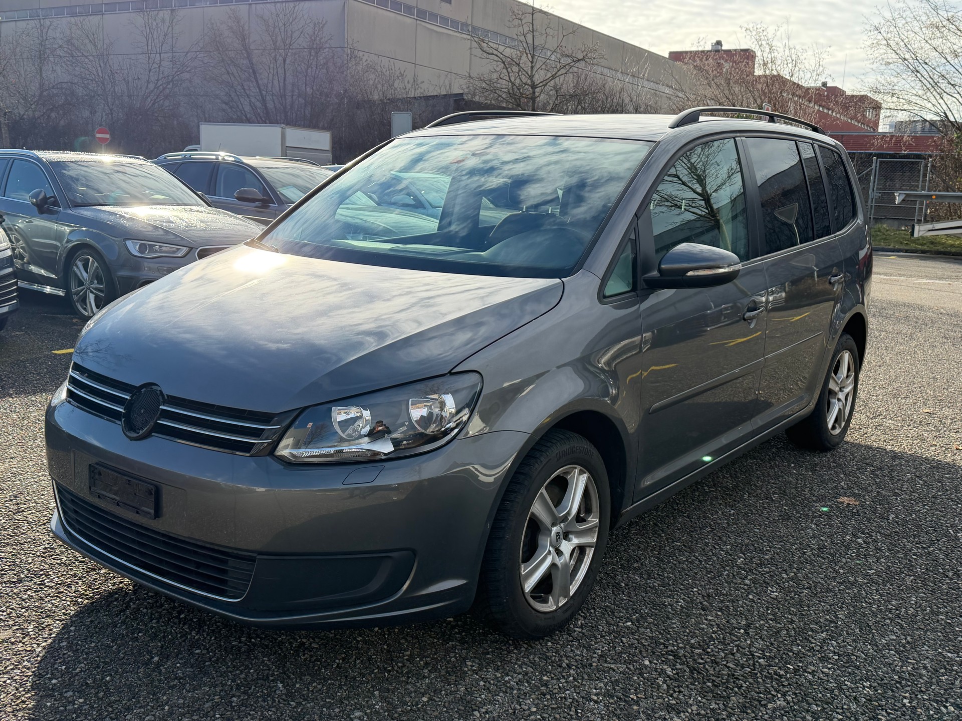 VW Touran 2.0 TDI Comfortline-image-0