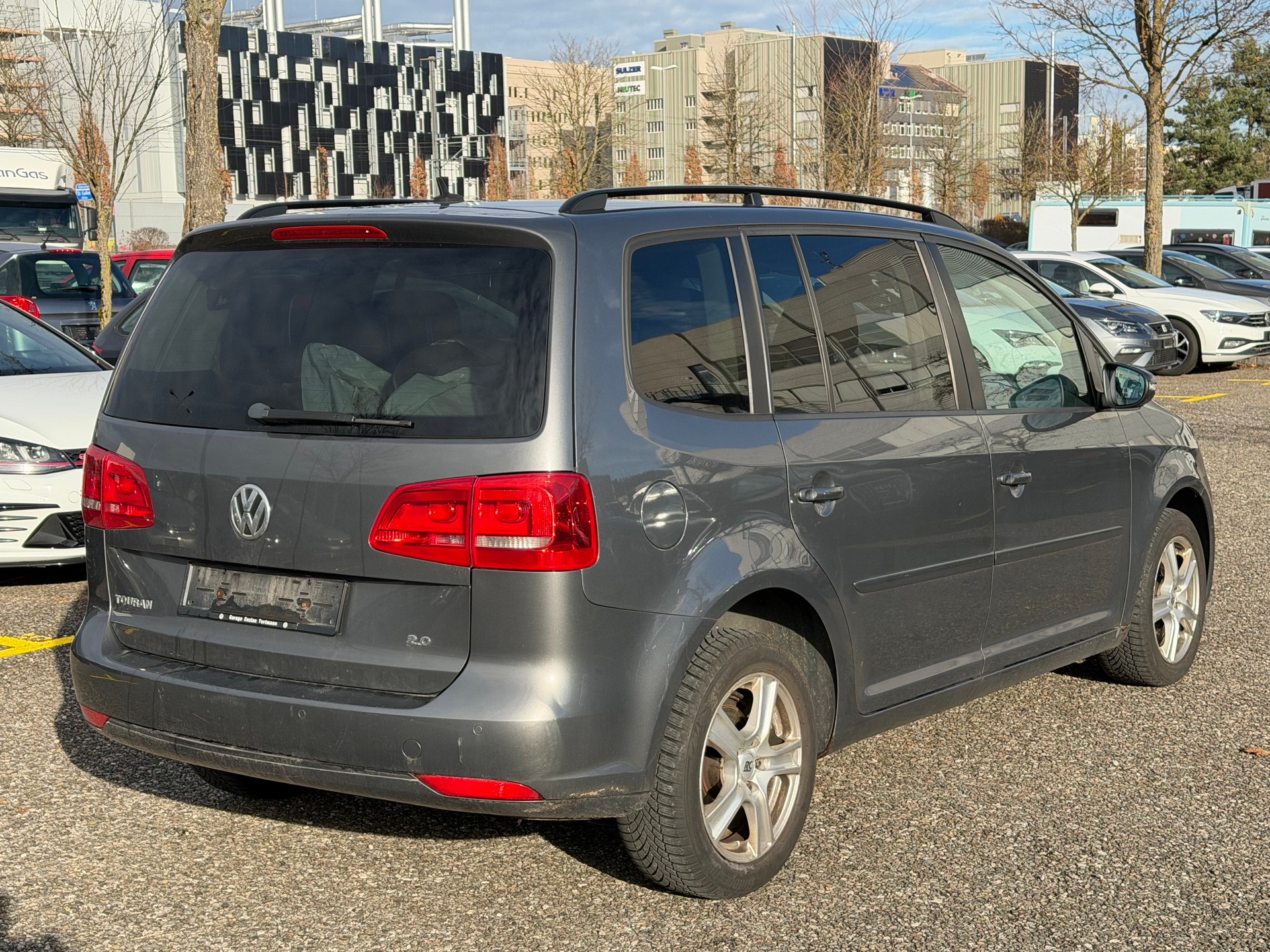 VW Touran 2.0 TDI Comfortline-image-4