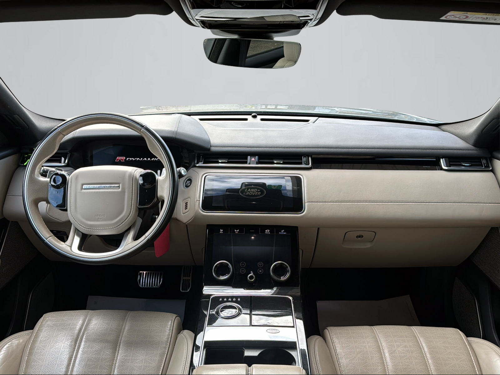 LAND ROVER Range Rover Velar R-Dynamic D 300 Automatic-image-7